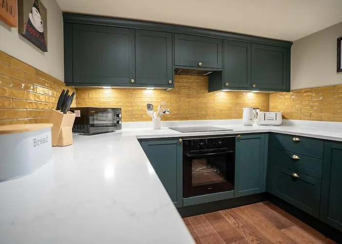 Pineapple - 1 Μπρίστολ